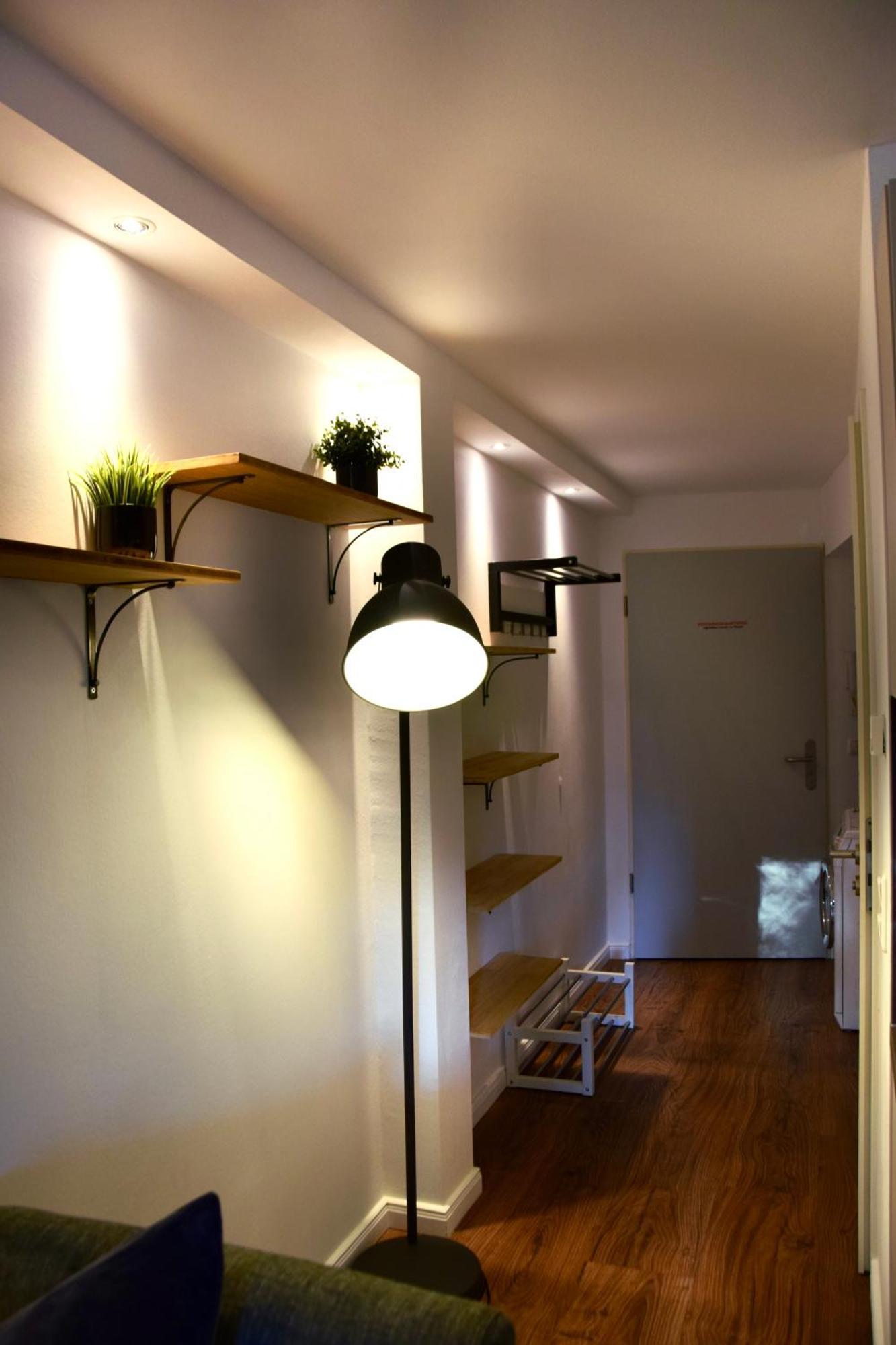 Stilvolle Wohnung Mit Balkon & Parkplatz ロストック エクステリア 写真