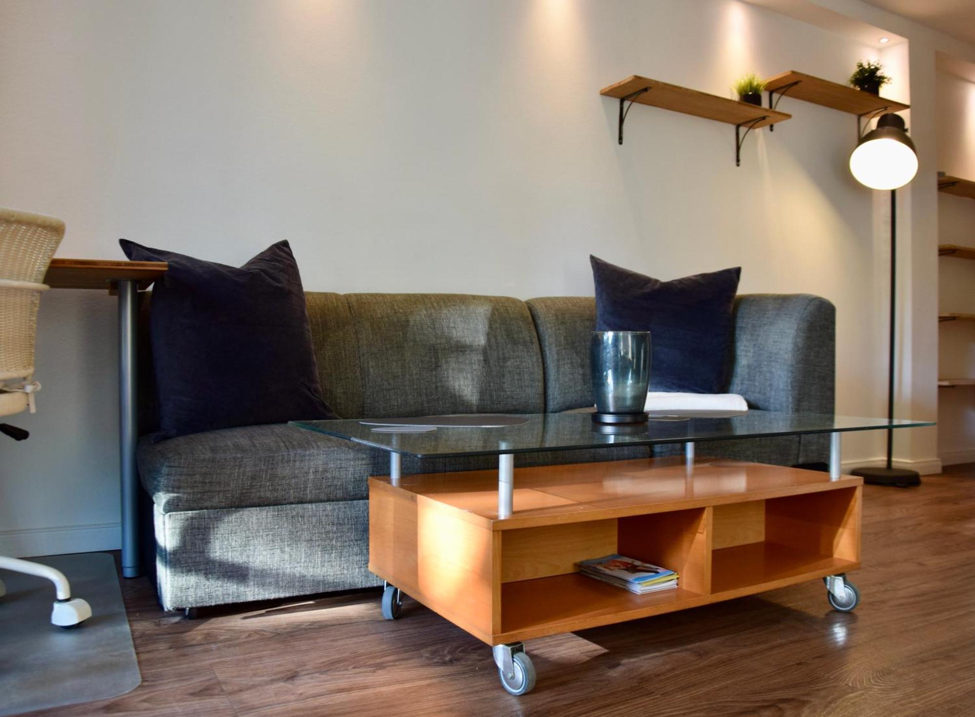 Stilvolle Wohnung Mit Balkon & Parkplatz ロストック エクステリア 写真